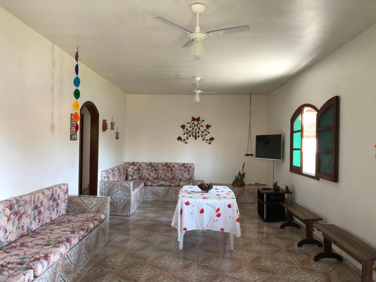 Holiday home Casa Bem Espacosa Com Piscina, Campo De Futebol E Area Gourmet A Um Quarteirao Da Lagoa De Seca *